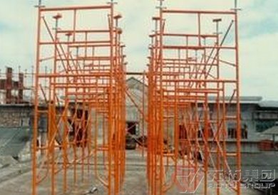 探析湖北移動(dòng)門式腳手架廠家 行業(yè)概覽、選購要點(diǎn)與發(fā)展趨勢(shì)